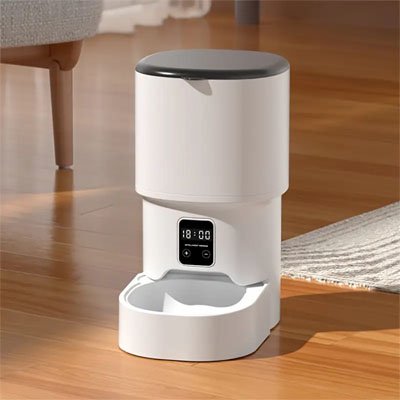 Distributeur de croquettes pour chat sans prise 